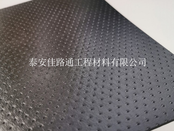糙面土工膜施工效率提升實用技巧