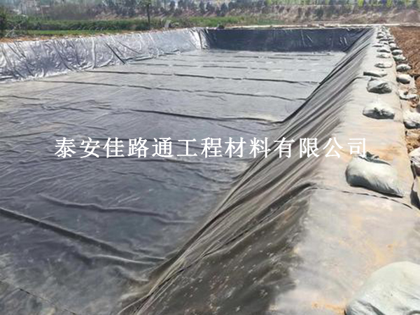 藕池養(yǎng)殖防滲膜破損原因剖析